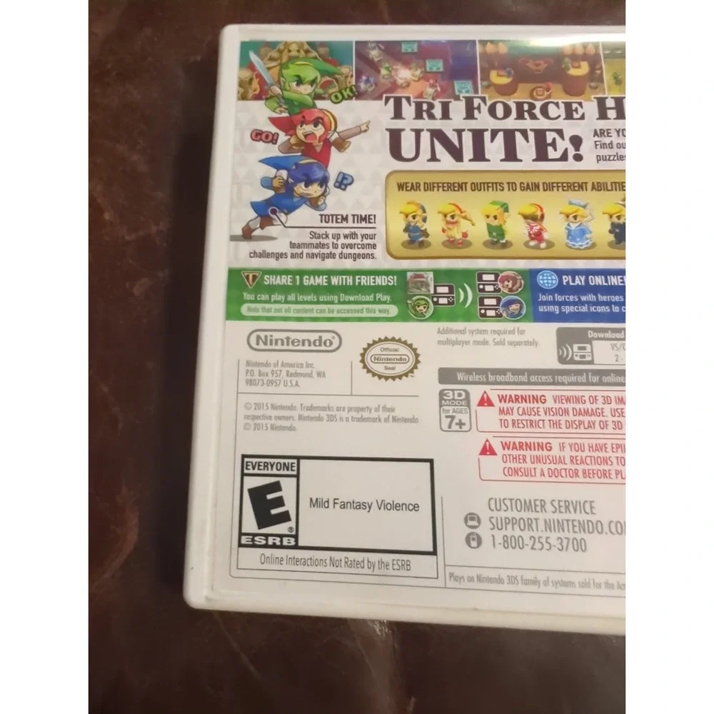 The Legend Of Zelda: TriForce Heroes Nintendo 3DS 2015 with Case